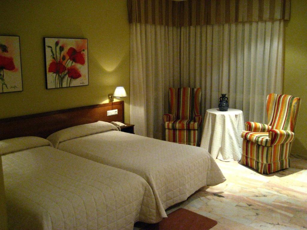 Hotel La Torre Vega de Valdetronco Quarto foto